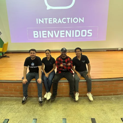 FOTO INTERACTION 8